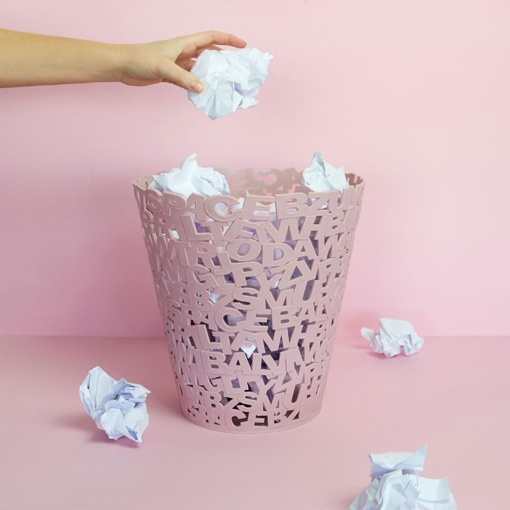 Acquista online Balvi Poubelle en papier Lettre plastique pink Balvi
